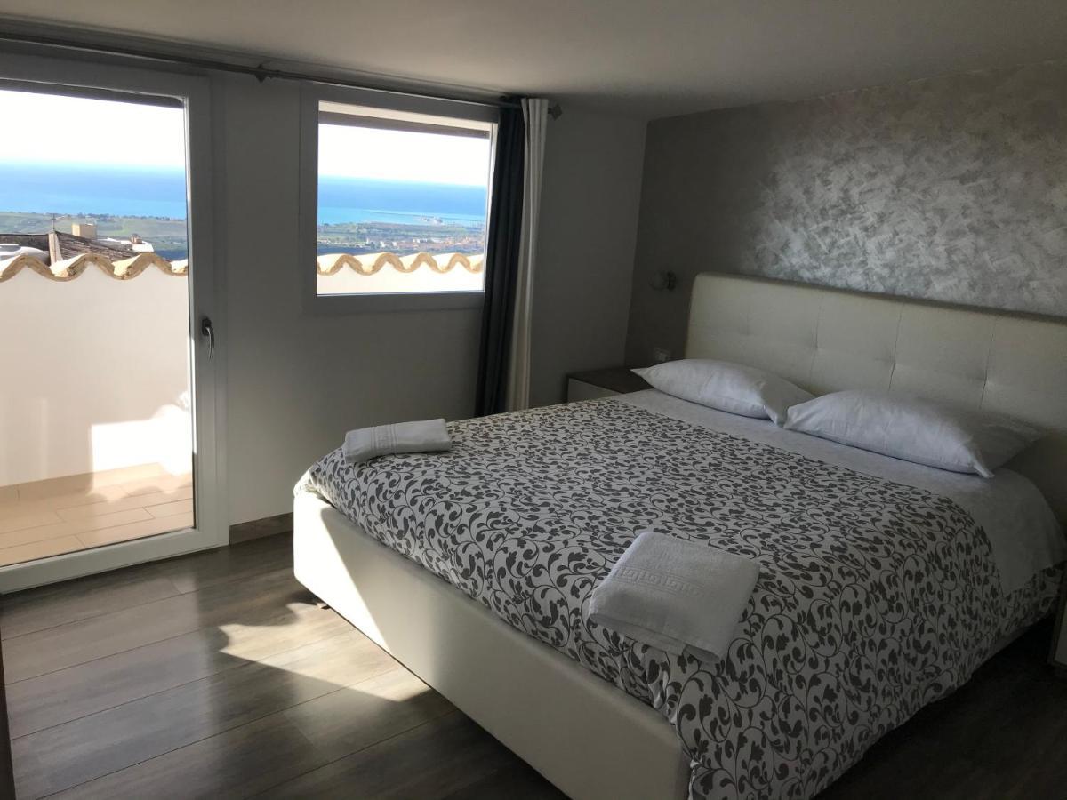 Casa Di Cece Apartment อากริเจนโต ภายนอก รูปภาพ