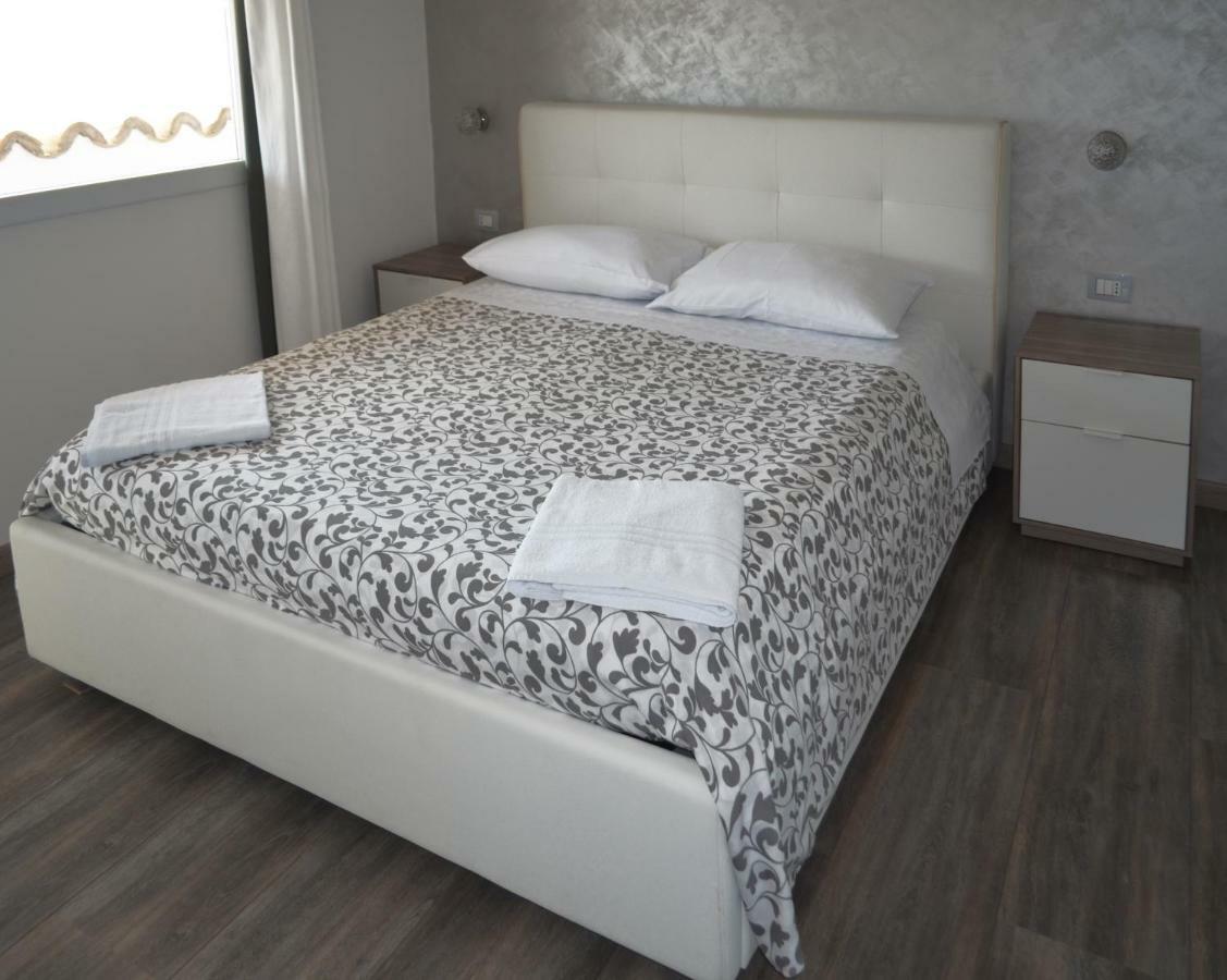 Casa Di Cece Apartment อากริเจนโต ภายนอก รูปภาพ